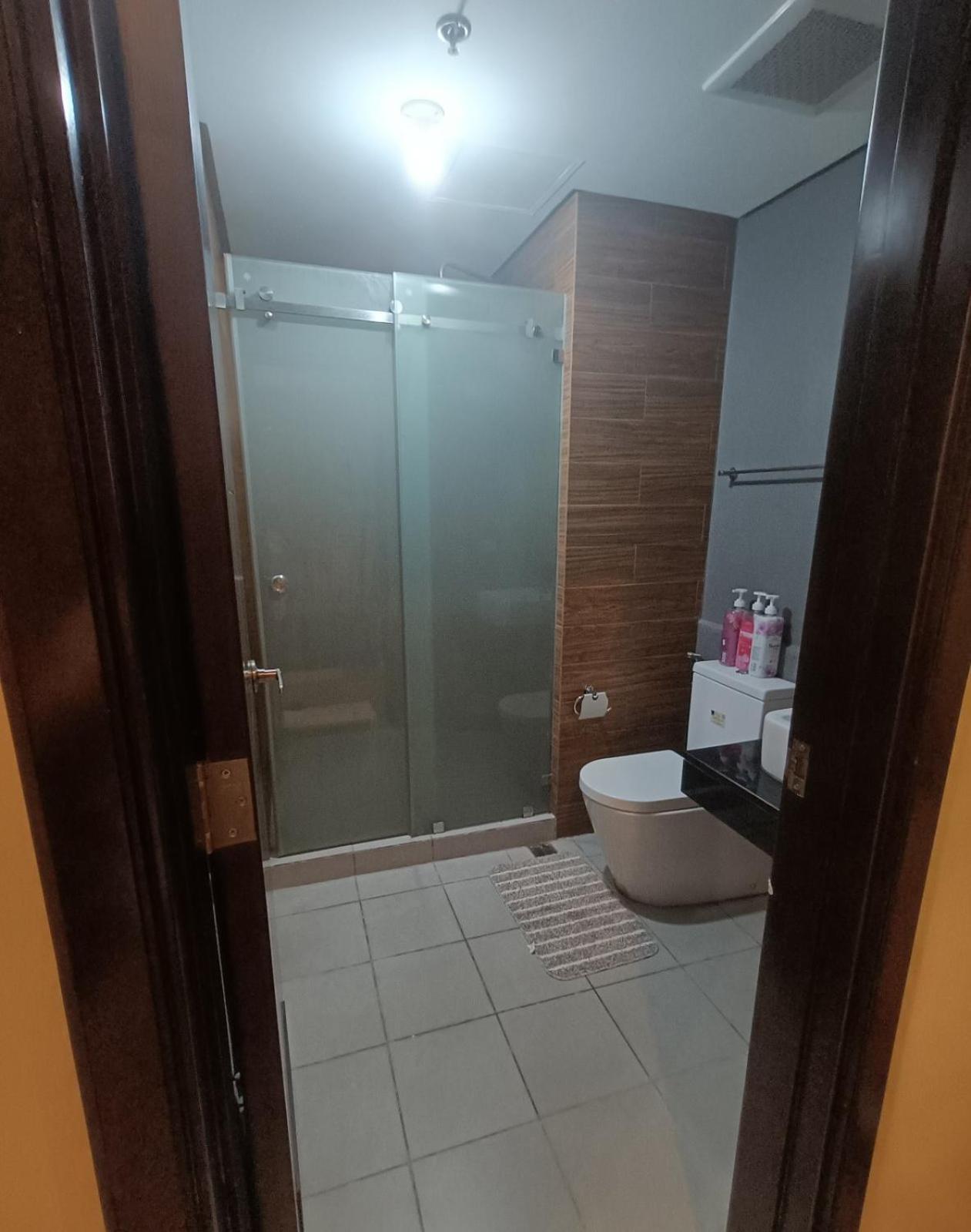 Hotel Relaxation Getaway Manila